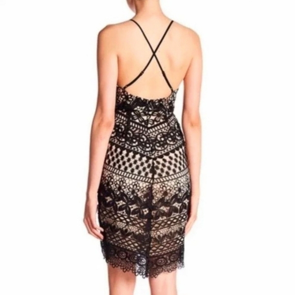 ASTR The Label Black Lace Dress Size Medium - Picture 2 of 6